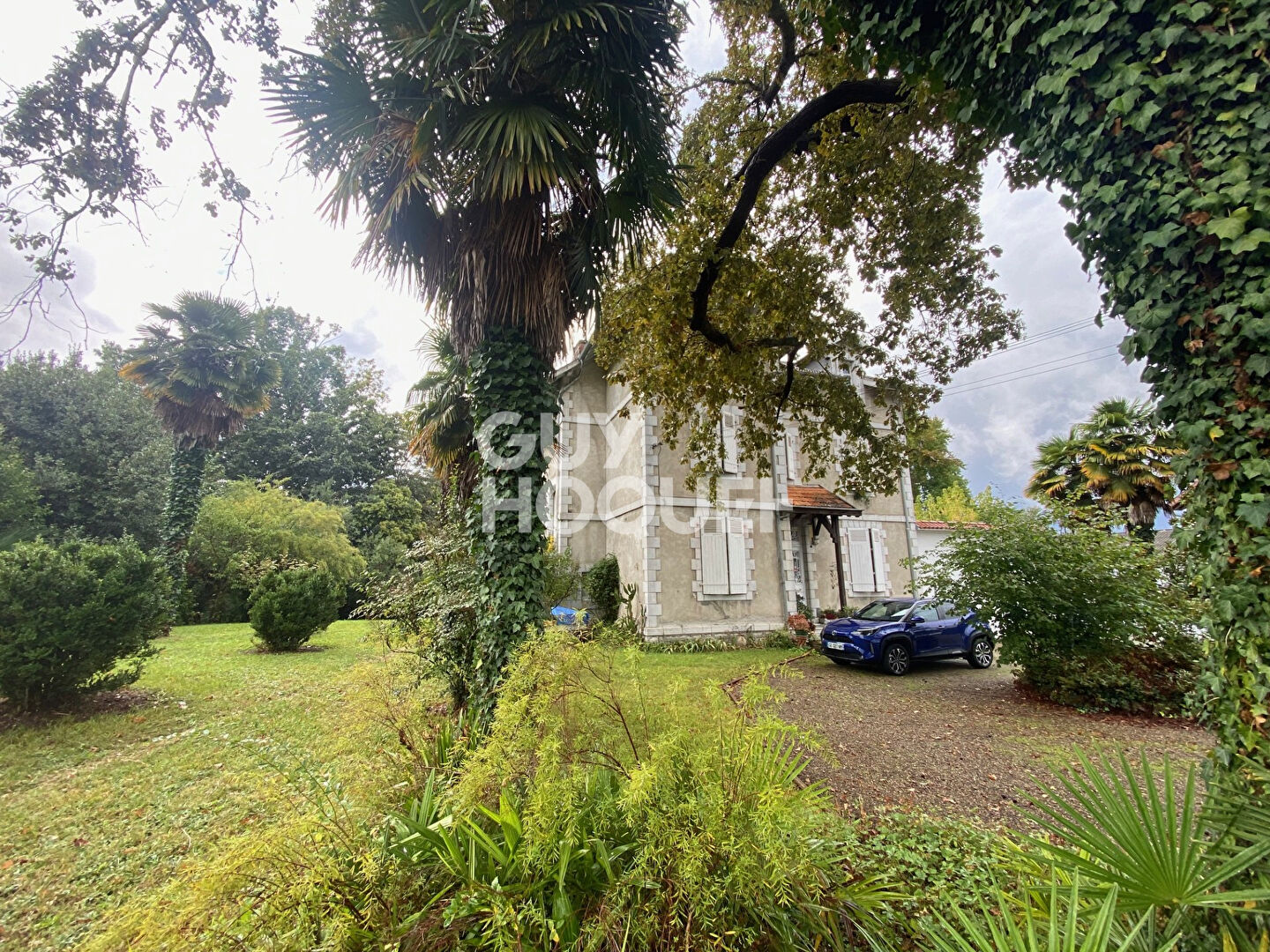 Maison de caractère de 292m² à Salies de Béarn