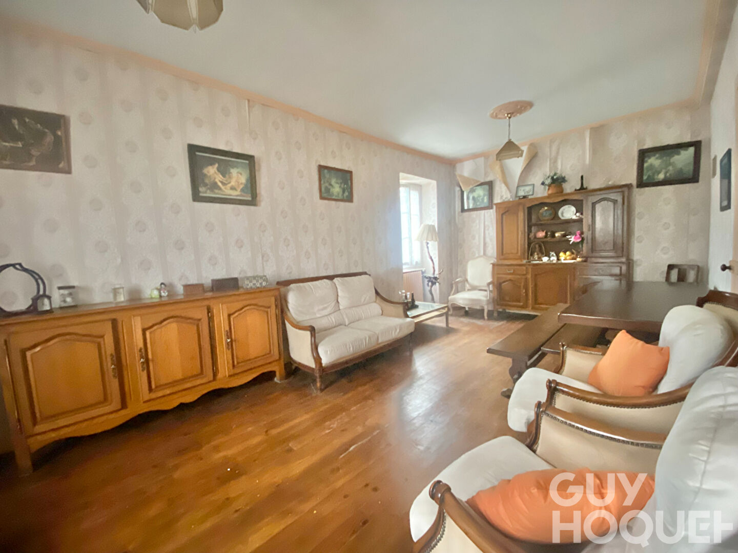 Maison de 150 m² avec sous-sol et dépendances  Terrain de 1000 m² à Saint-Palais