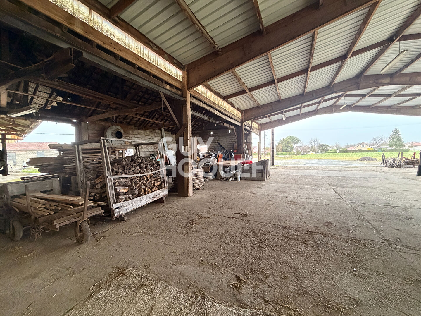 Entrepôt / local industriel Mazerolles - Référence 7383