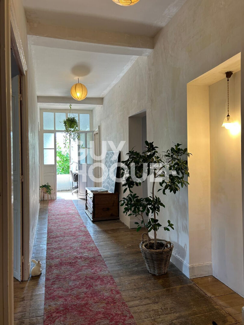 Maison d'exception à vendre à Morlanne - Référence 30439