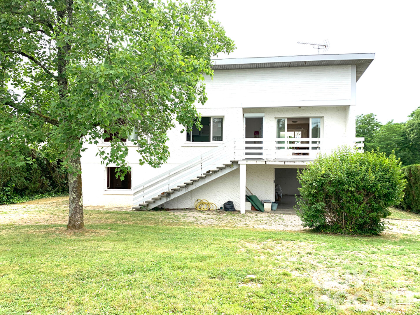 Maison Arthez De Bearn 7 pièces 160 m2 ( 2 logements dissociés)