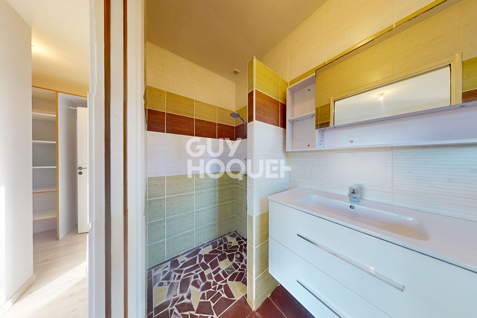 Maison contemporaine de plain-pied 129 m² avec jardin