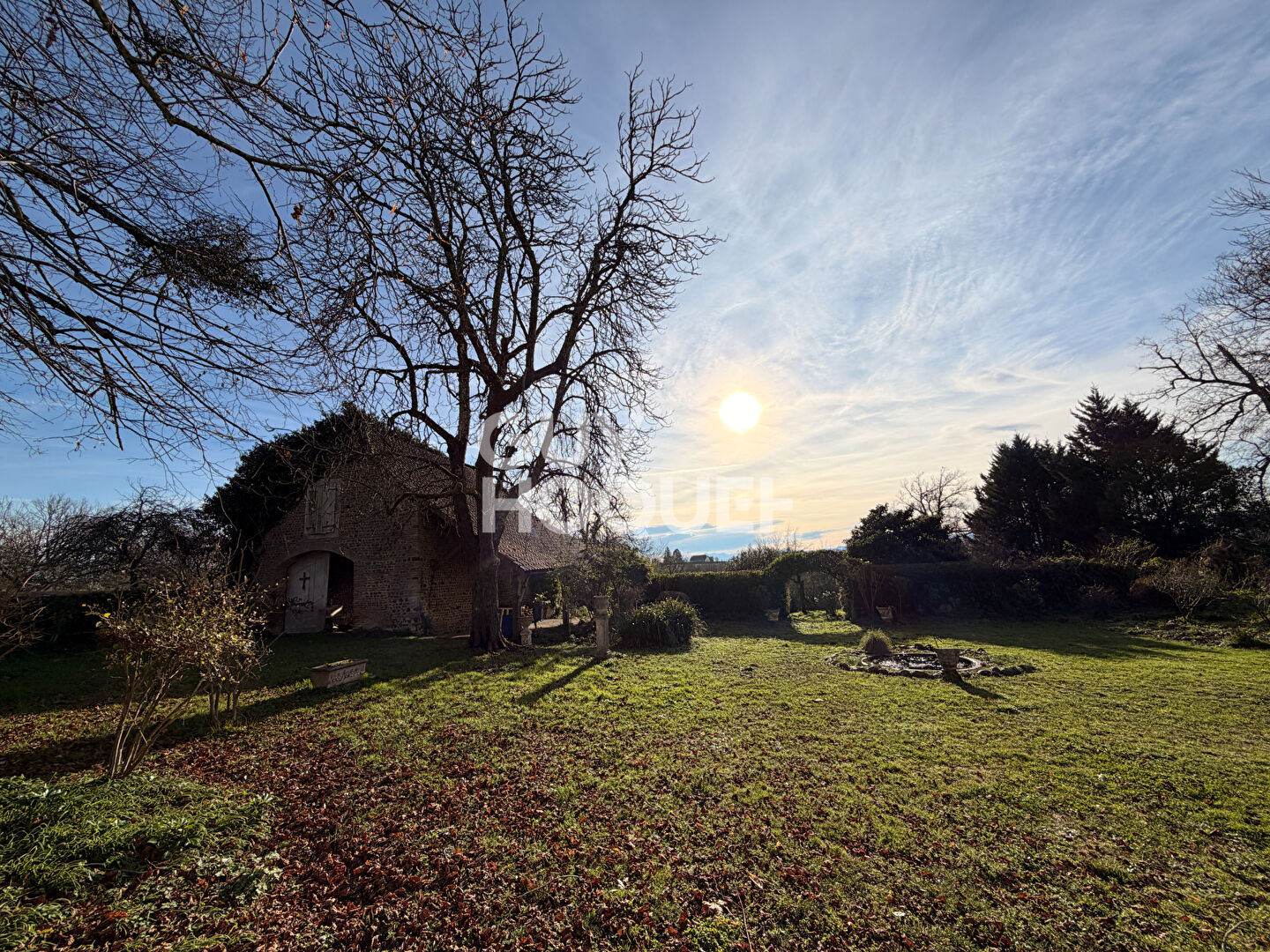 Bien d'exception à vendre à Momas - Référence 7502