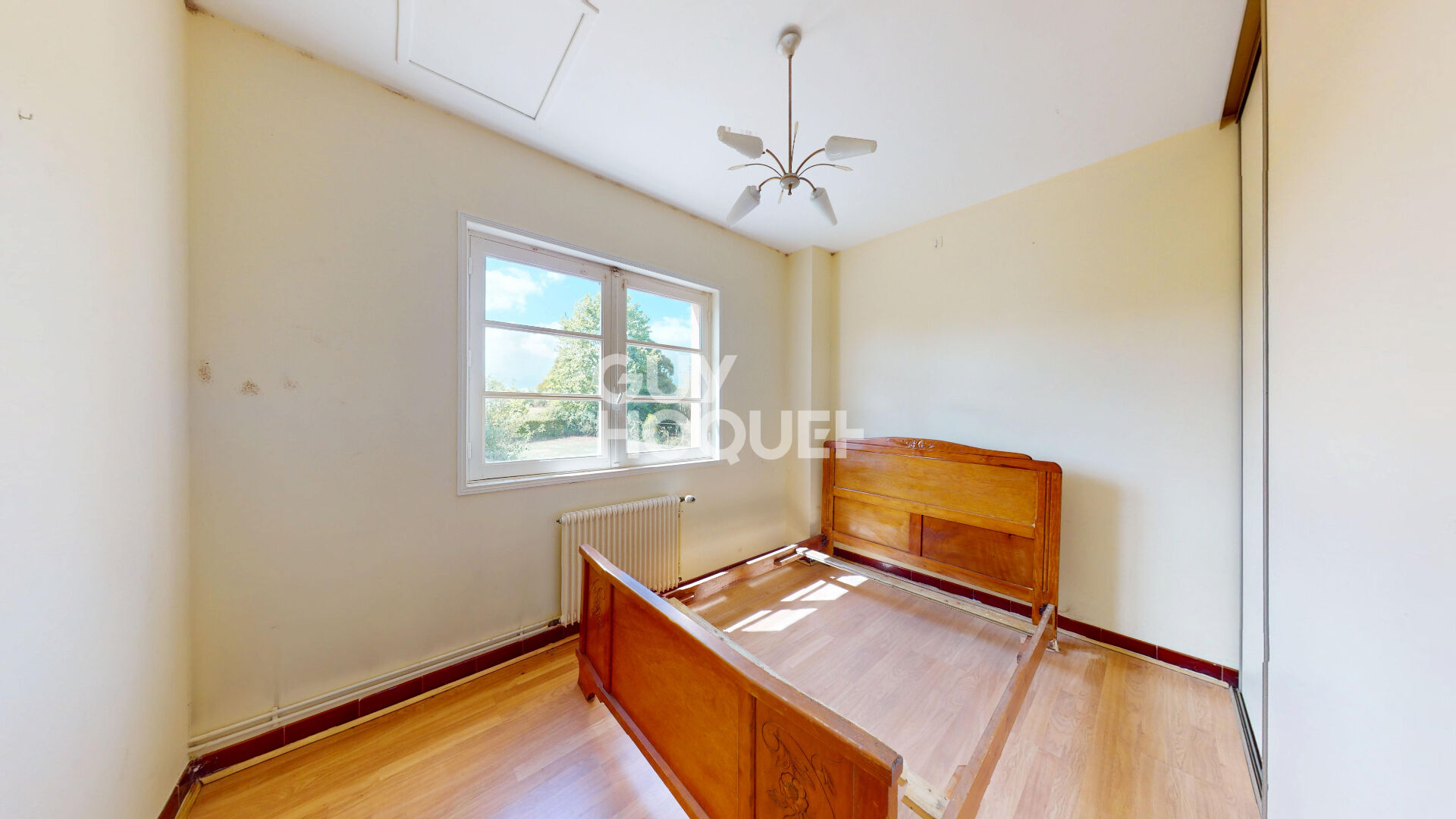 A VENDRE : Maison de village 172 m² avec jardin