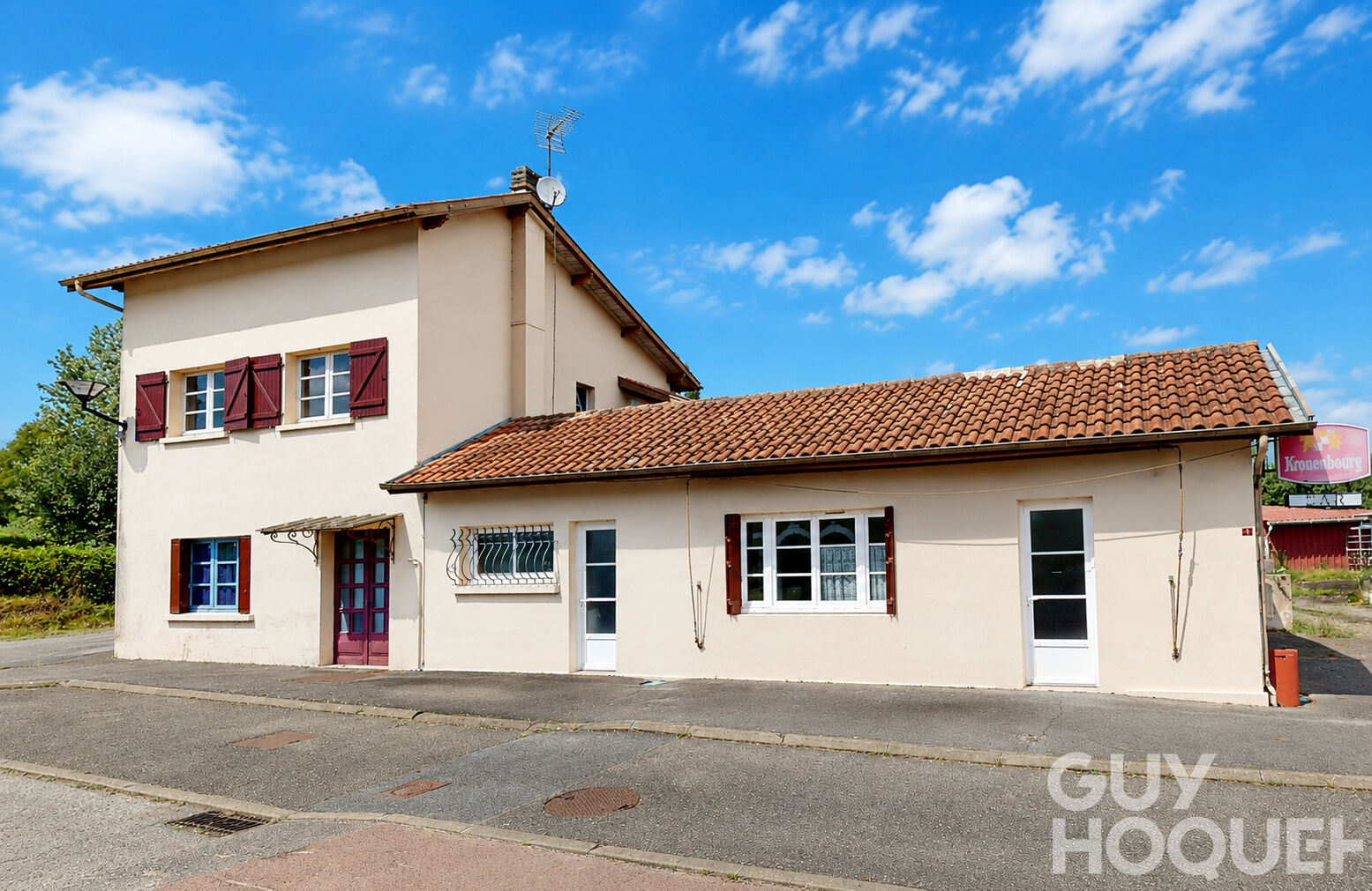 A VENDRE : Maison de village 172 m² avec jardin