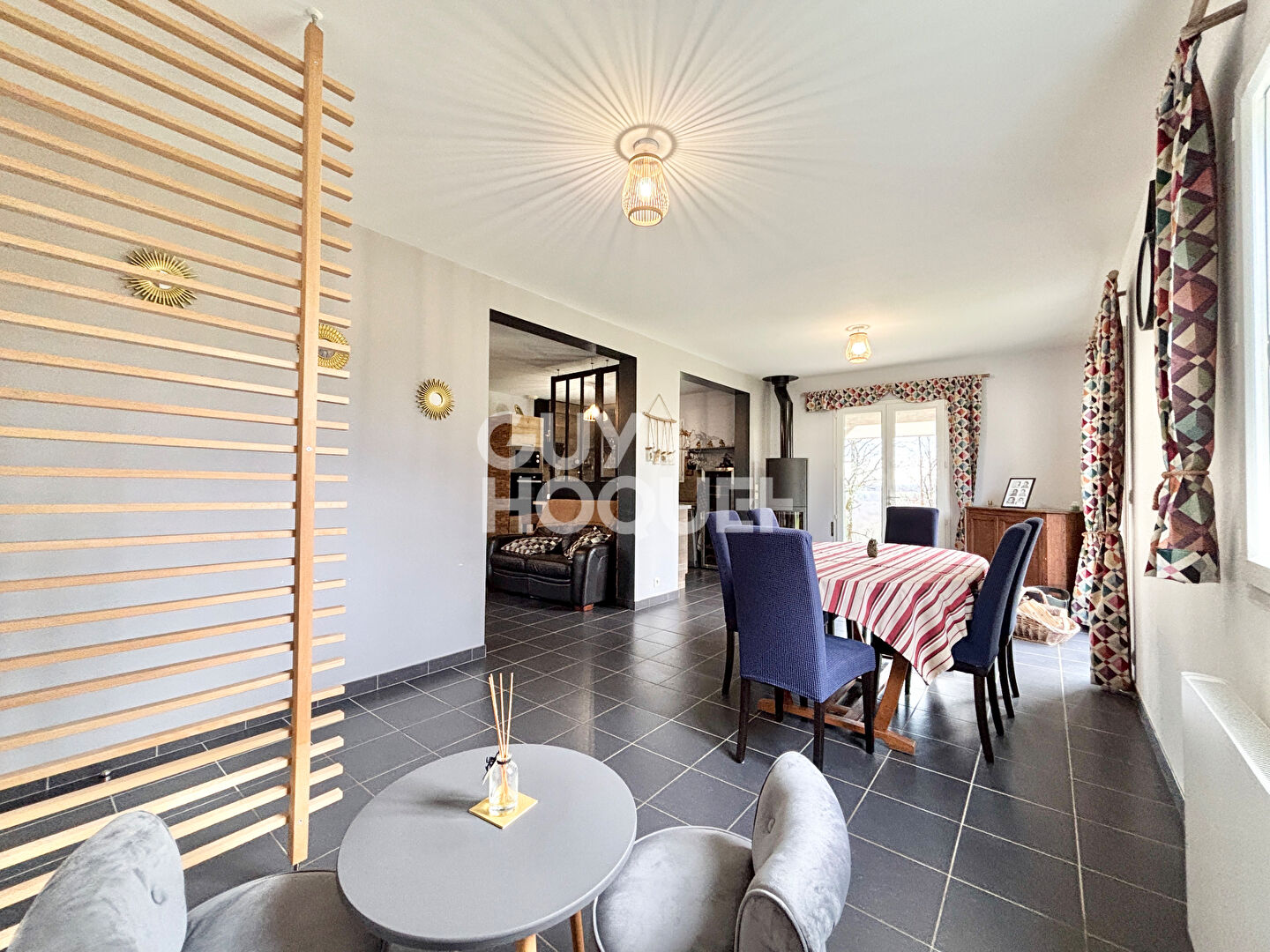 Maison contemporaine proche d'ORTHEZ avec double garage