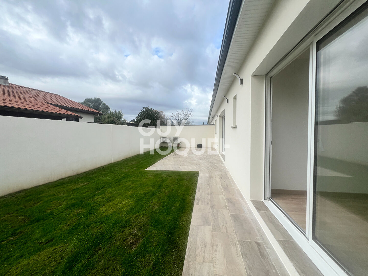 Maison Neuve à Vendre à Os Marsillon - 4 Pièces avec Jardin!