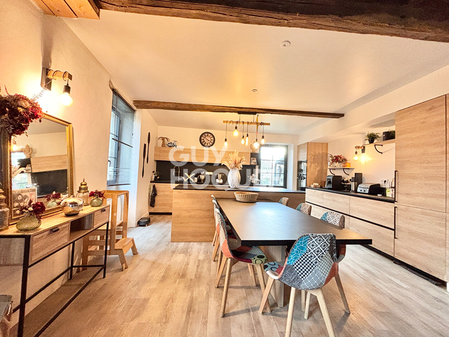 Maison de village proche d'ORTHEZ avec dépendance et jardin