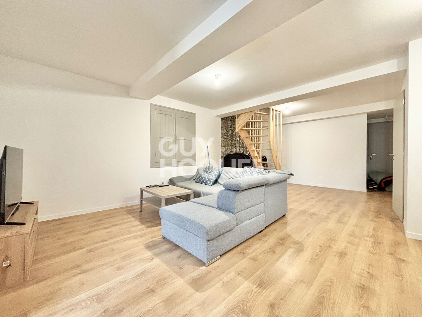 Appartement T3 duplex rénové avec terrasse sur ORTHEZ