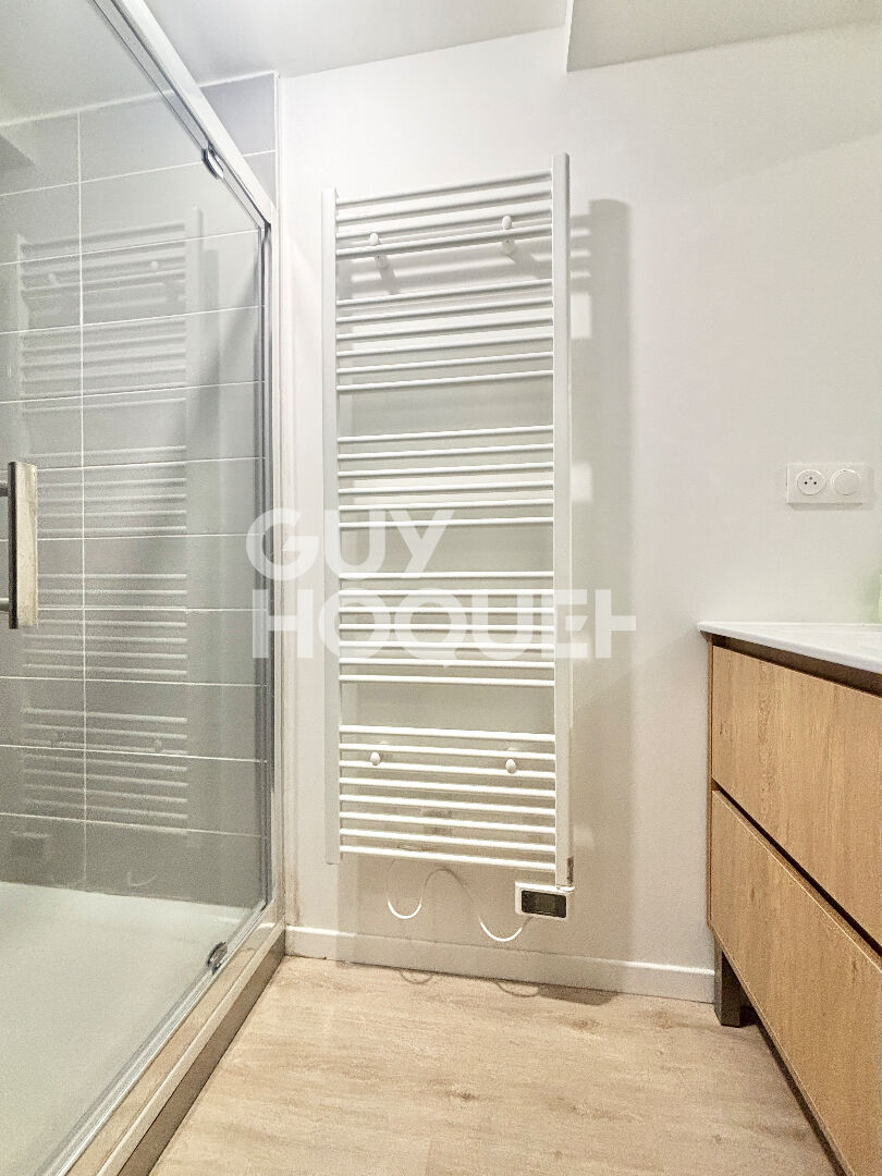 Appartement T3 duplex rénové avec terrasse sur ORTHEZ