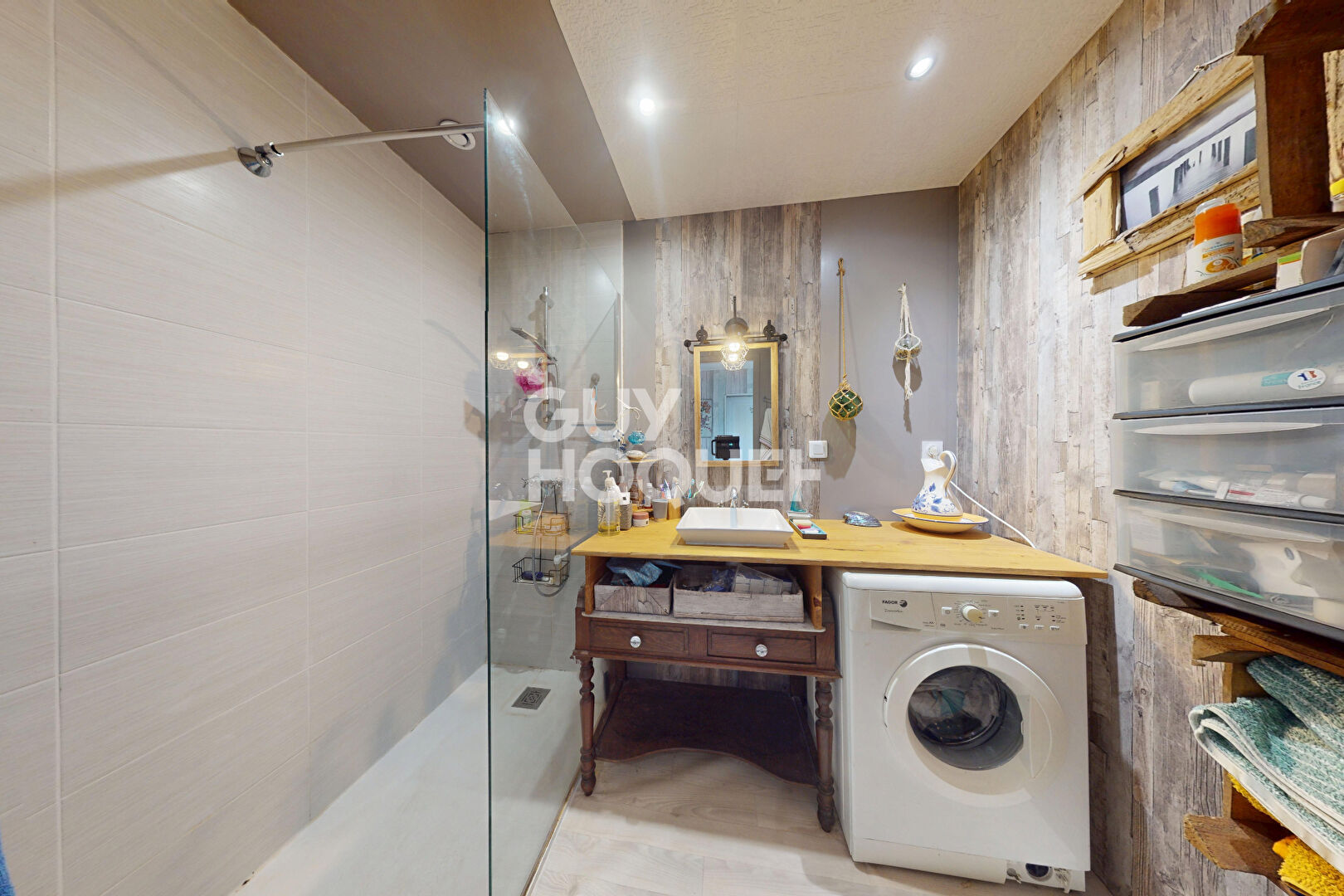 Ensemble immobilier avec appartement T2 + garage, local commercial et jardin à SAMADET