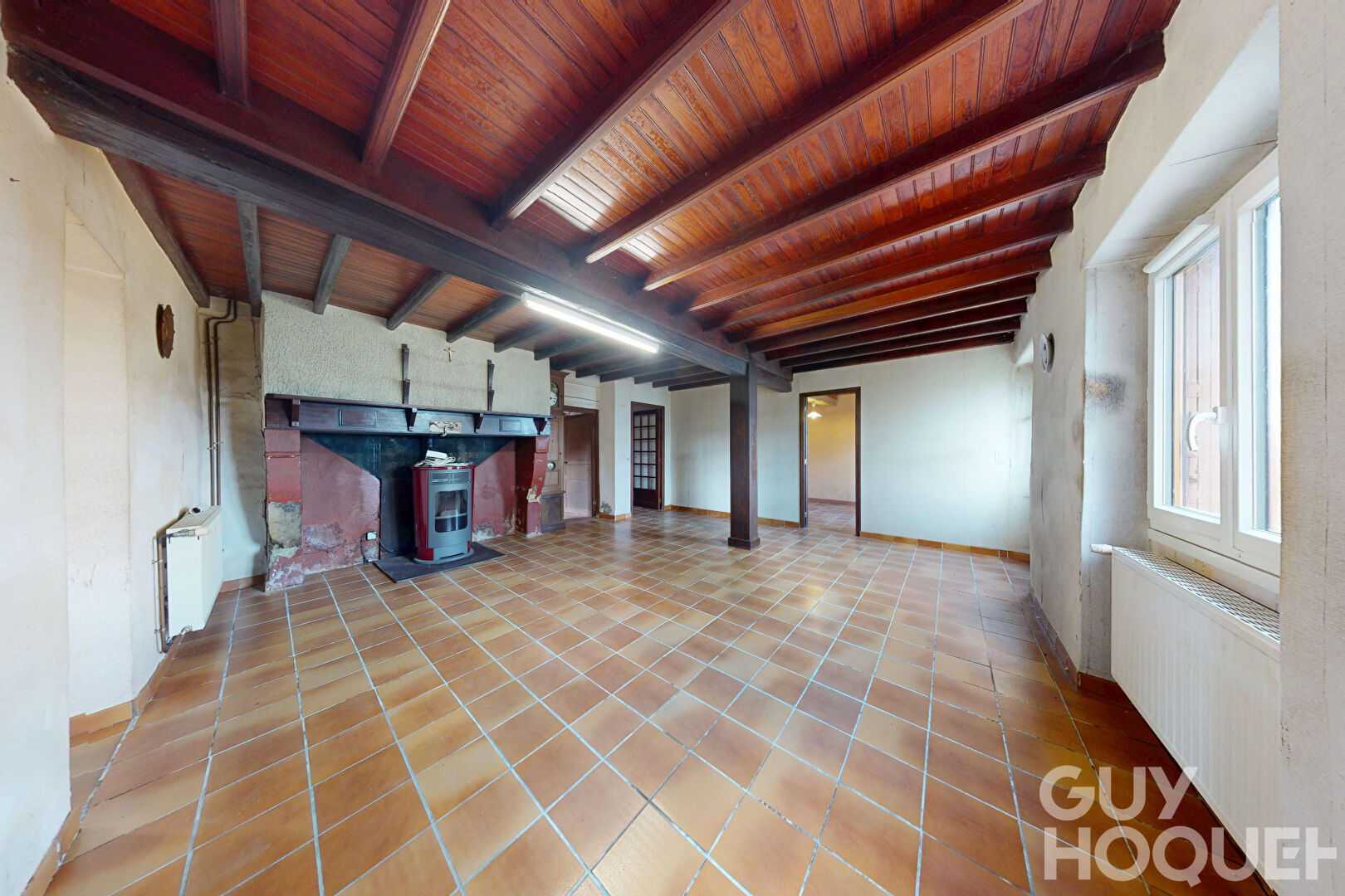 Maison ancienne à rénover avec dépendance en campagne