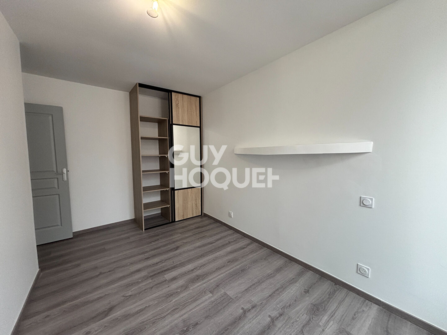 Charmant T2 bis en duplex entièrement rénové