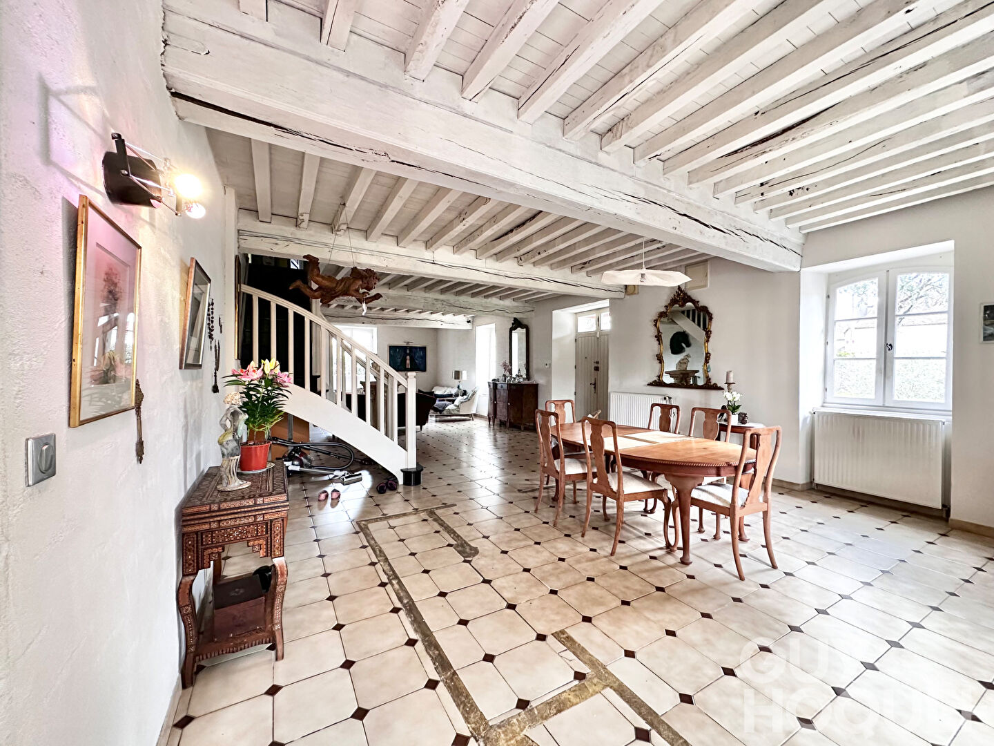 Maison béarnaise proche d'ORTHEZ avec dépendance et piscine