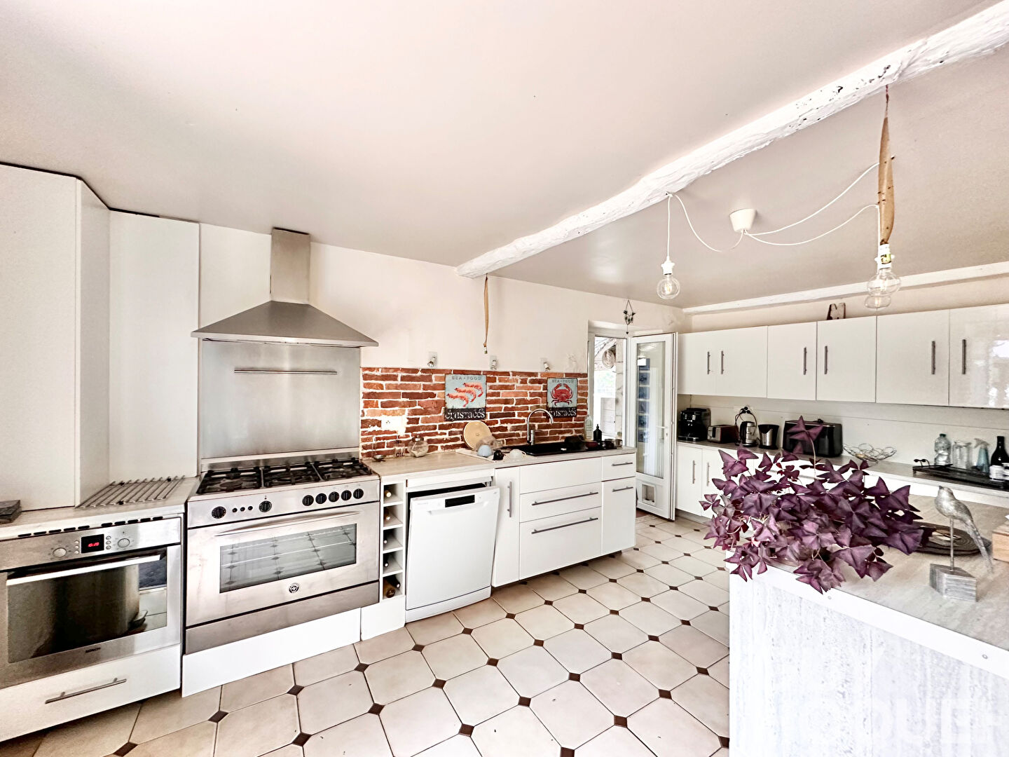 Maison béarnaise proche d'ORTHEZ avec dépendance et piscine