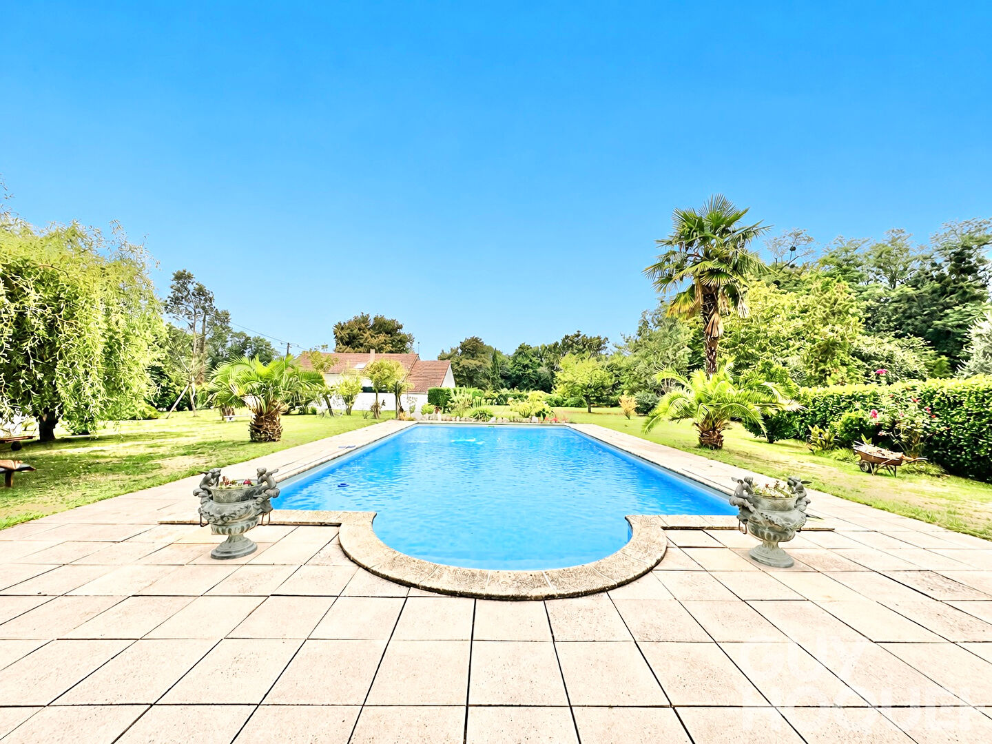Maison béarnaise proche d'ORTHEZ avec dépendance et piscine
