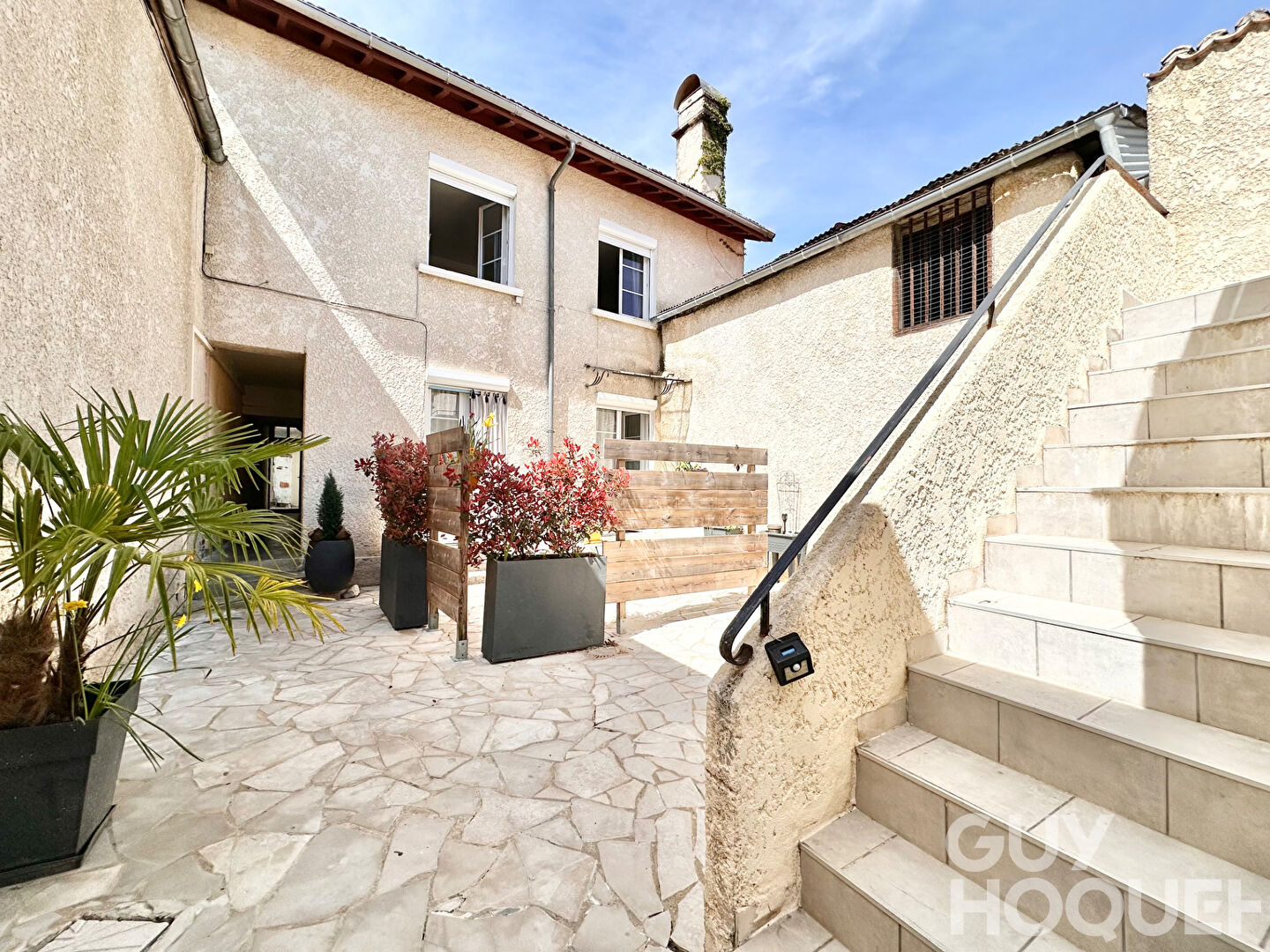 Immeuble Orthez avec 4 appartements loués