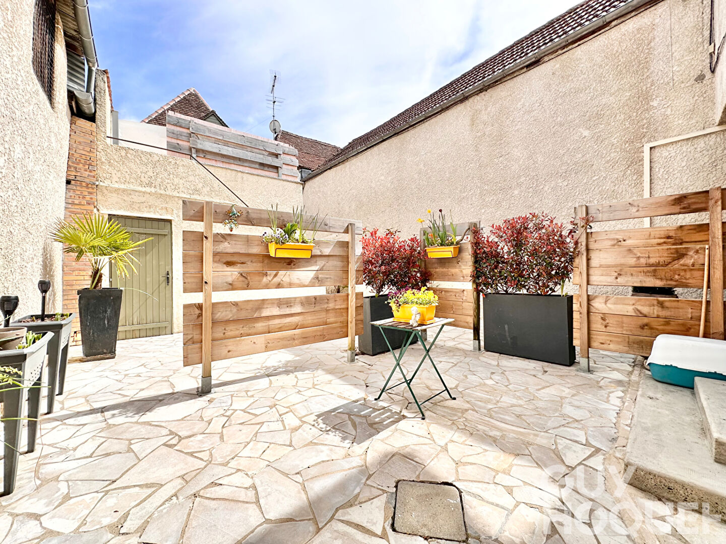 Immeuble Orthez avec 4 appartements loués