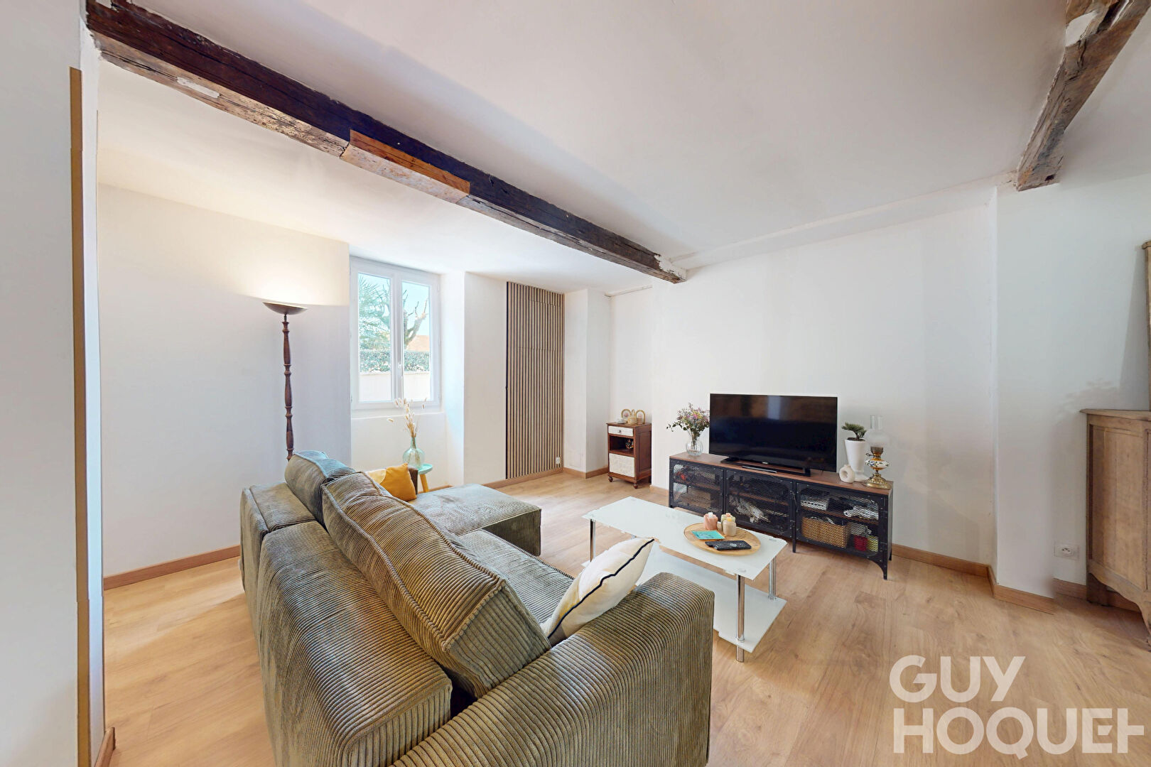 Maison de ville rénovée avec cour hyper centre d'Hagetmau