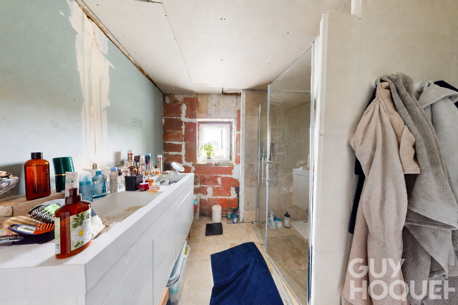 Maison de campagne à rénover avec 1,3 ha