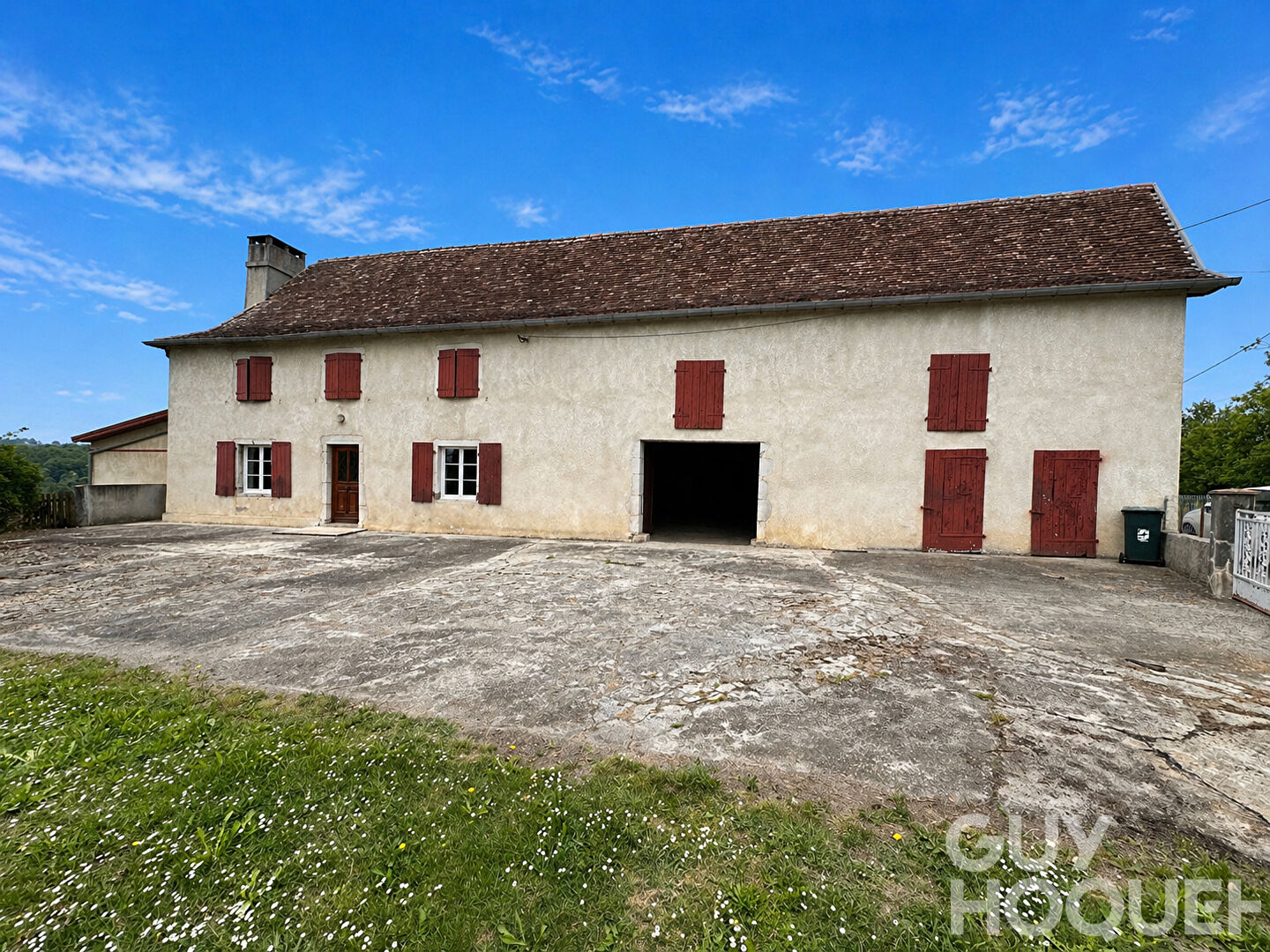 Propriété avec dépendances proche d'ORTHEZ avec 16 hectares
