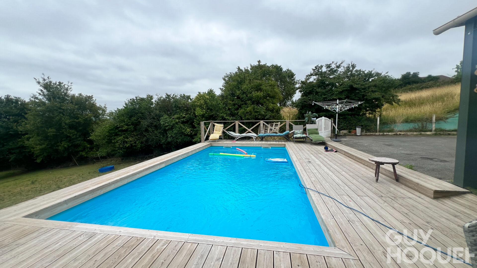 Grande maison familiale avec piscine DPE A