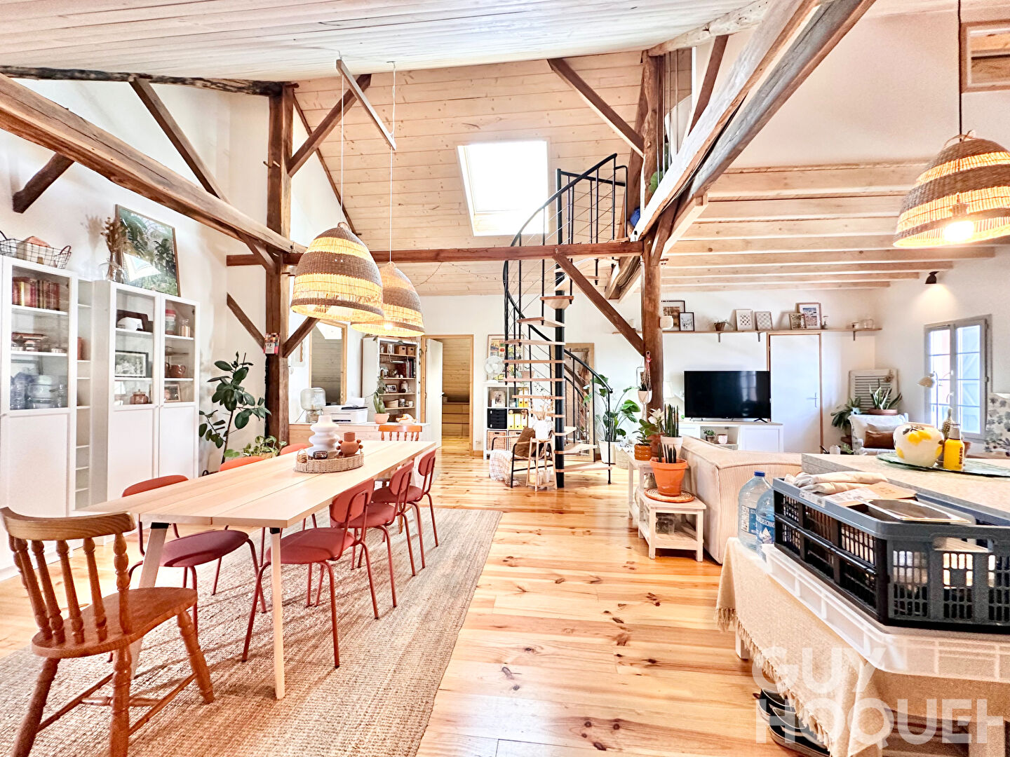 Appartement T2 bis entièrement rénové proche d'ORTHEZ