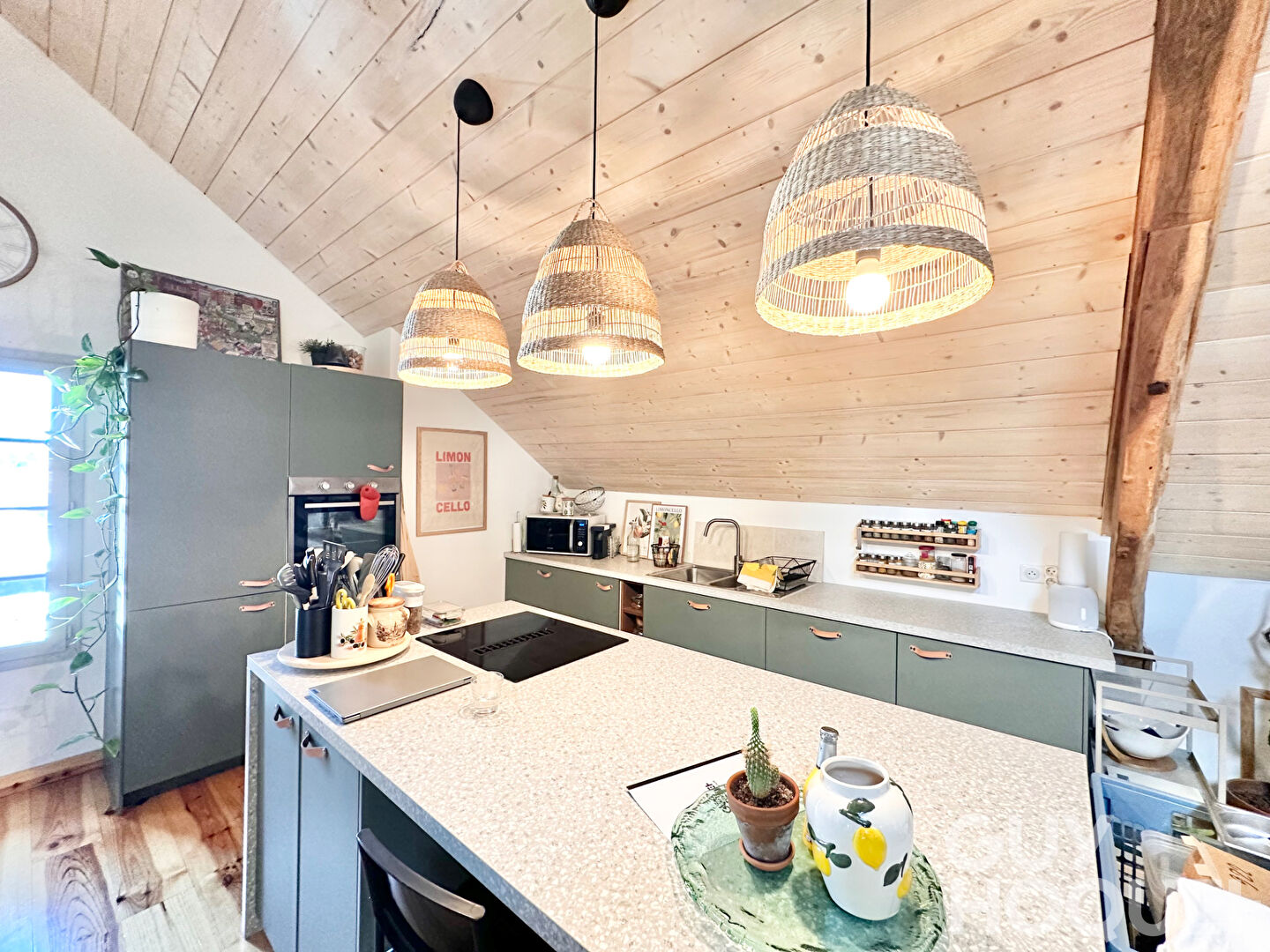 Appartement T2 bis entièrement rénové proche d'ORTHEZ