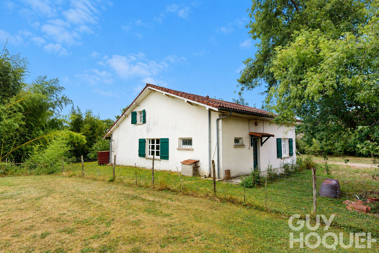 Maison ancienne à rénover 154 m²  avec 3 hectares de terrain