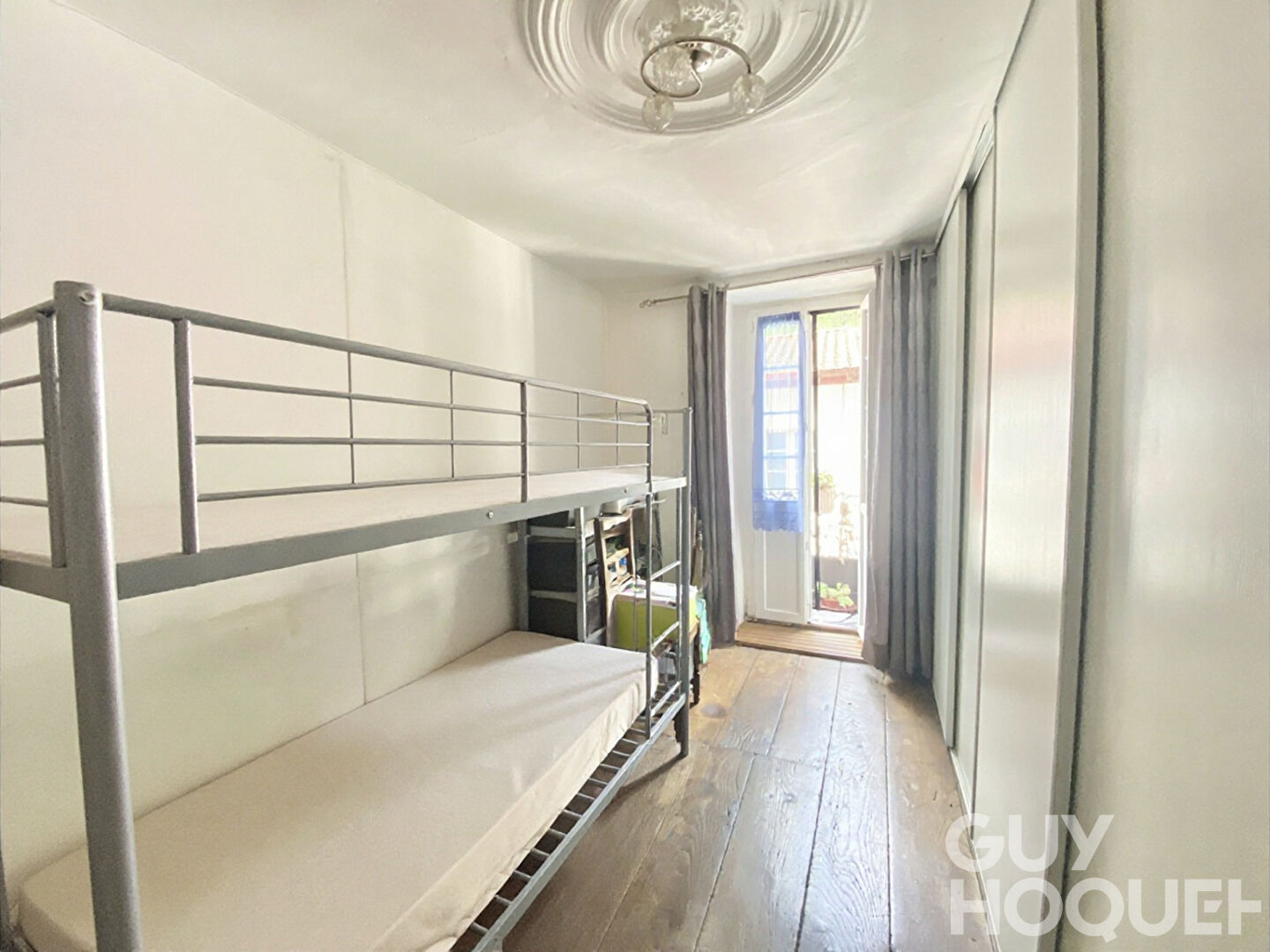 Belle maison de ville de 143 m² à Arnéguy avec appartement indépendant et terrasse