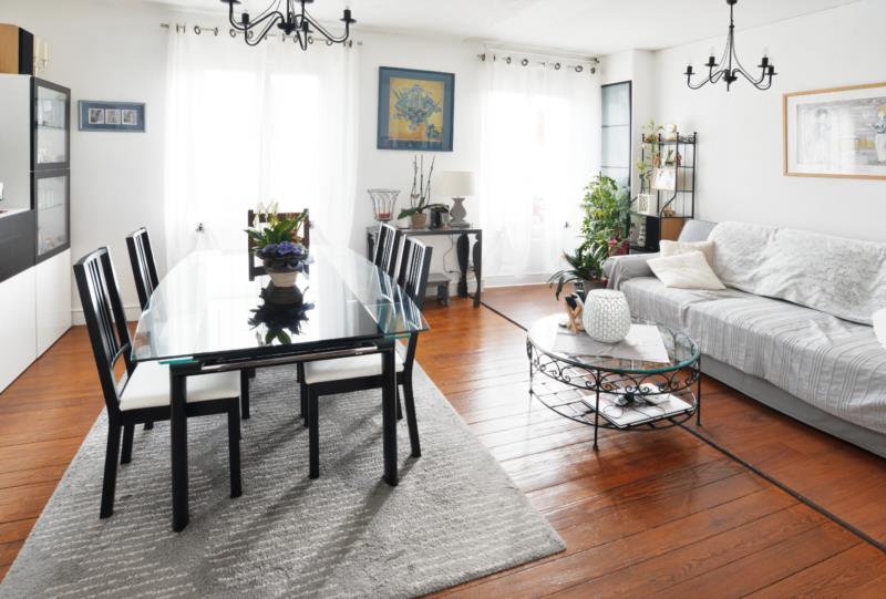 MORMANT : APPARTEMENT LUMINEUX AVEC GARAGE