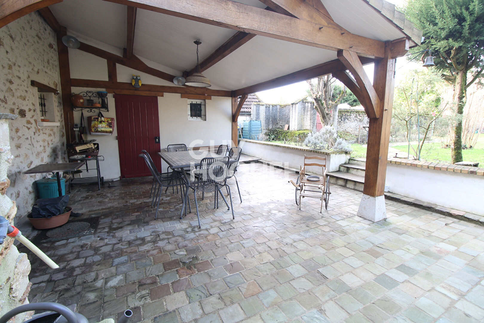 SUPERBE BRIARDE AVEC APPARTEMENT INDEPENDANT