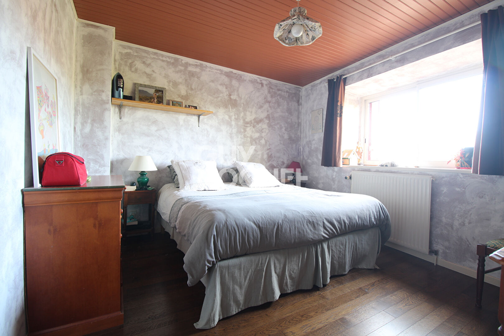 SUPERBE BRIARDE AVEC APPARTEMENT INDEPENDANT