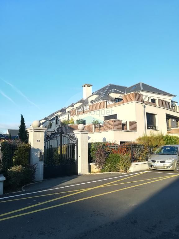 CHEVRY : Appartement grand standing