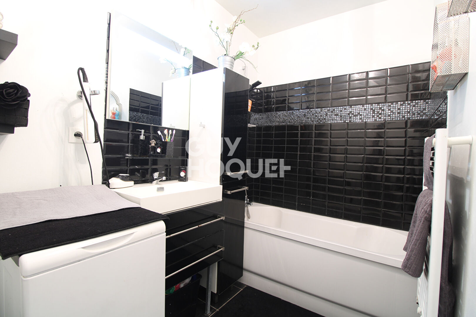 Appartement Brie Comte Robert  4 pièces   77.62 m2