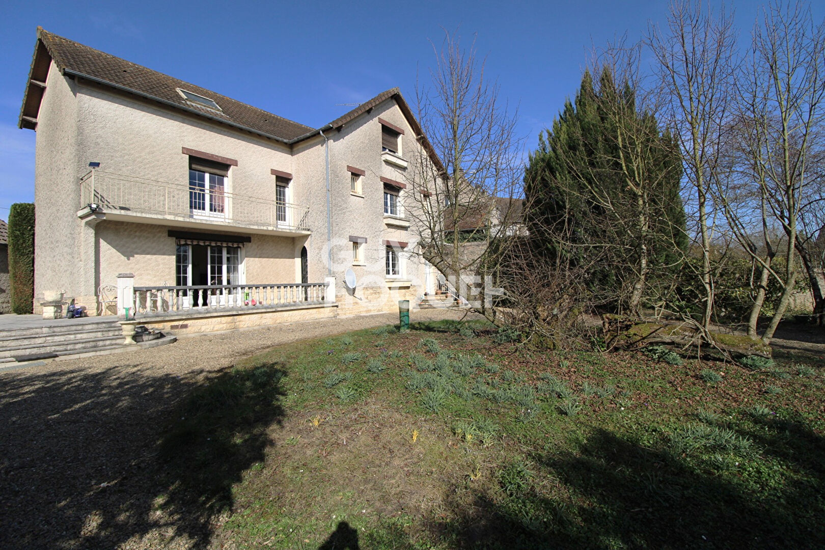 Maison familiale à Solers