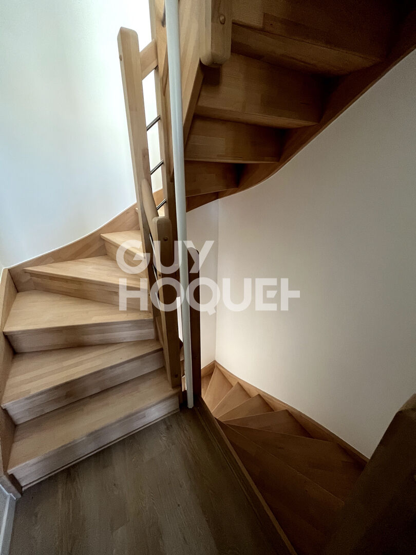 Location d'une maison 3 pièces à COUBERT