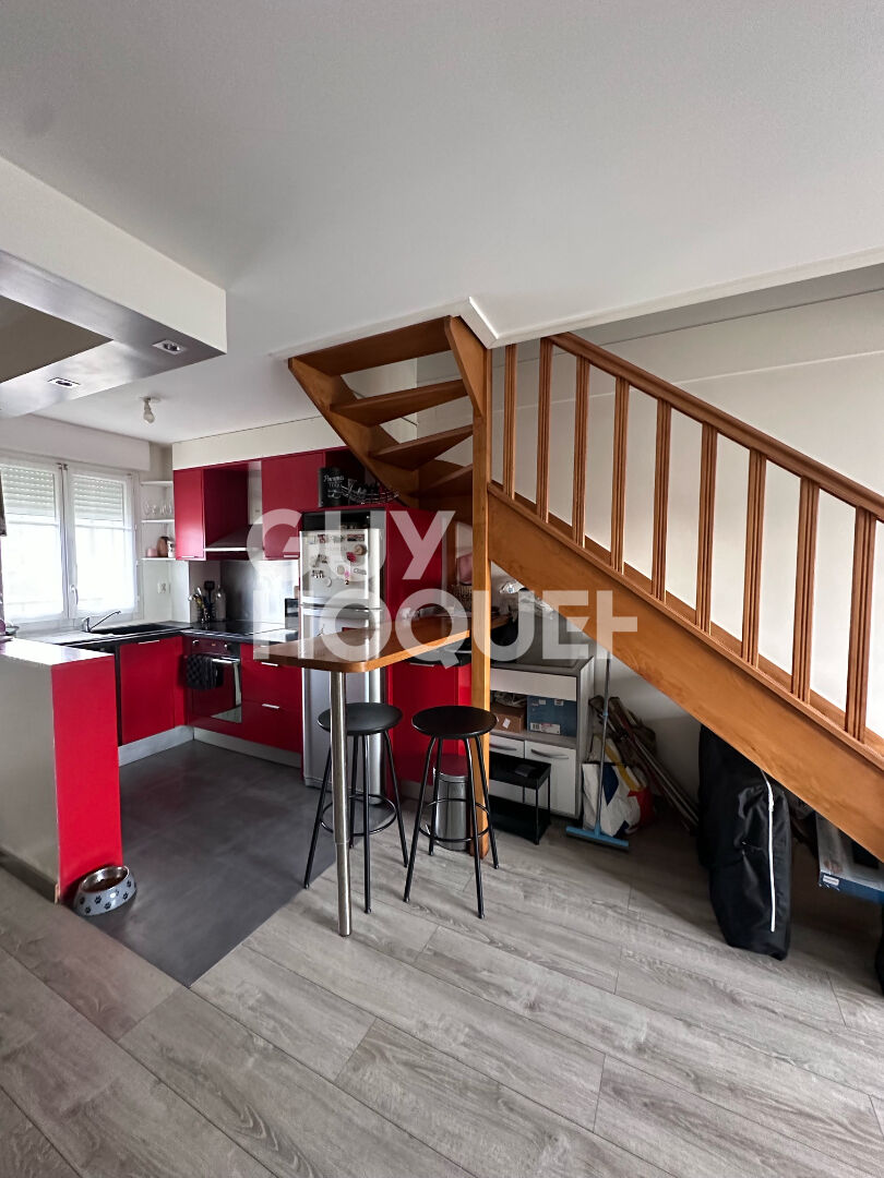 LOCATION : appartement T3 (54 m²) à COUBERT