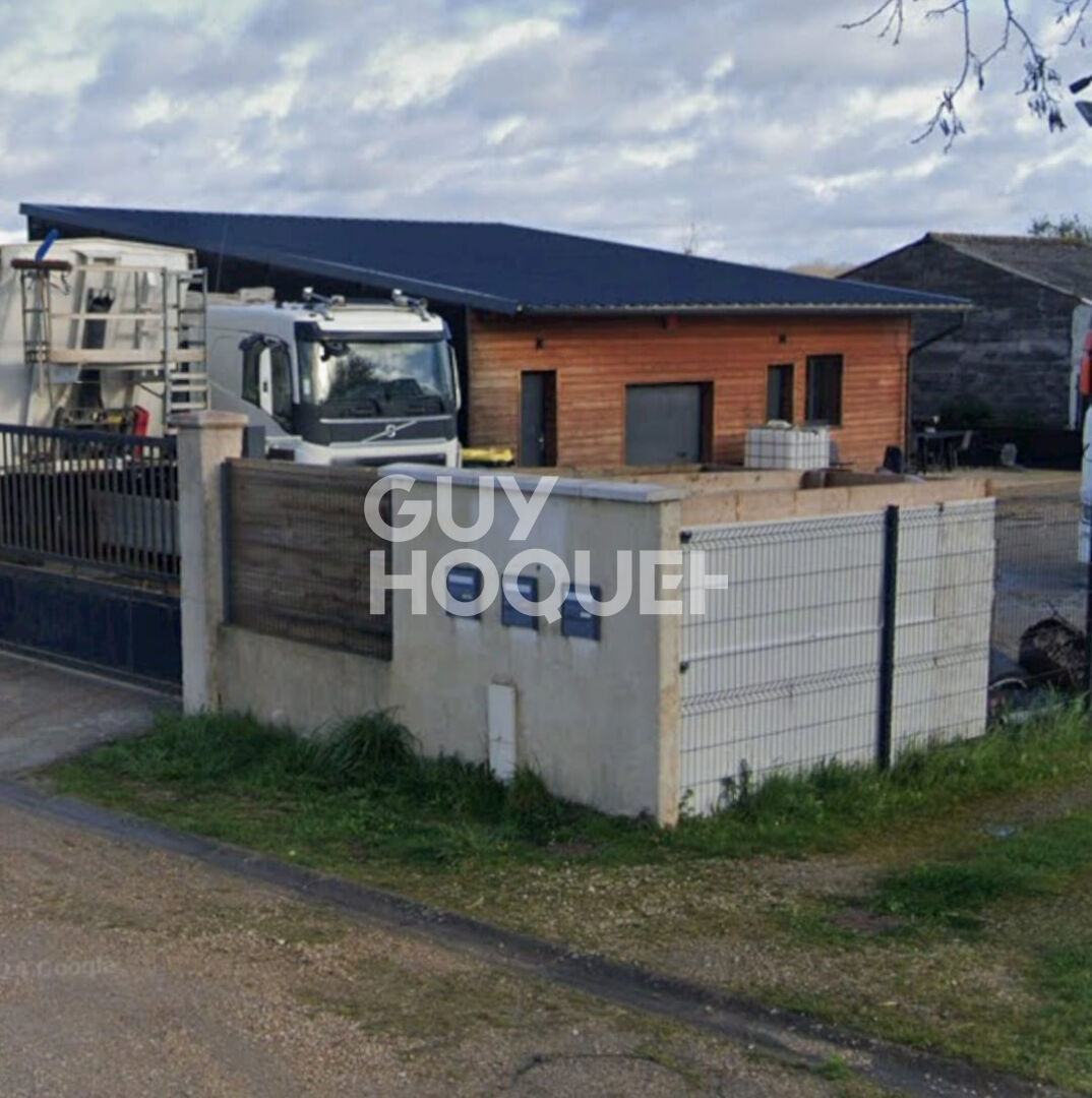 À vendre - entrepôt de 77 m² à Yèbles