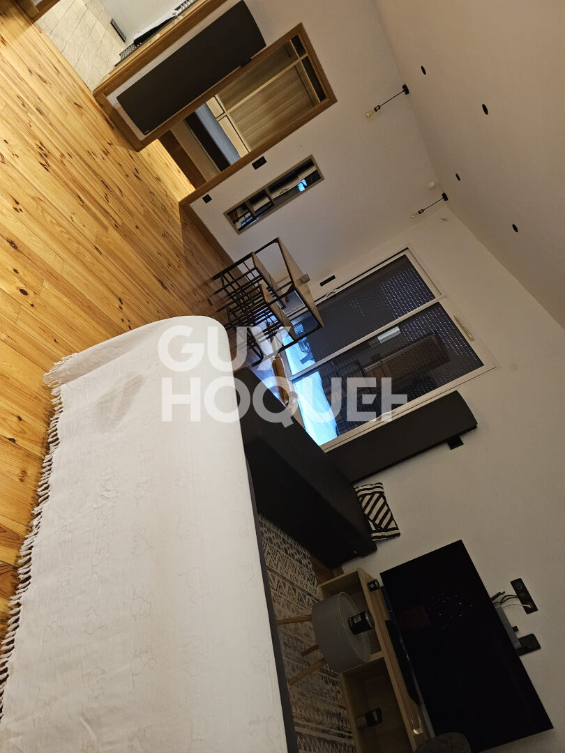 À vendre - entrepôt de 77 m² à Yèbles