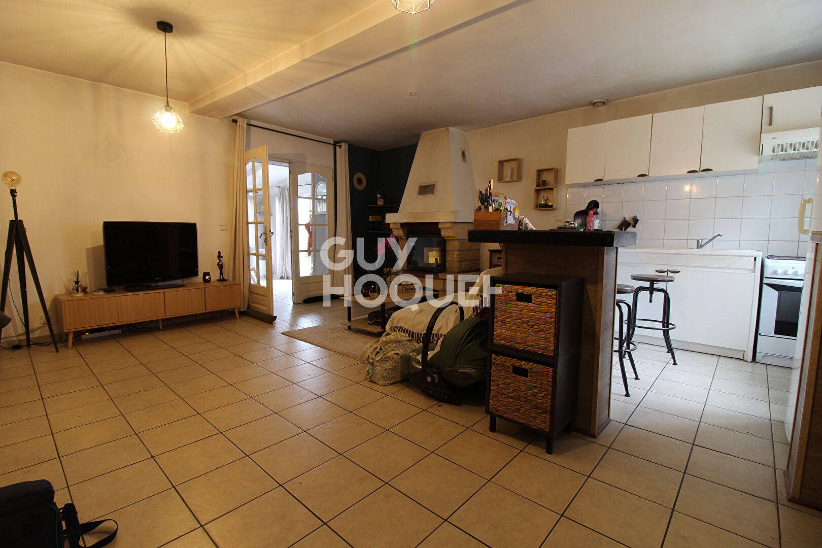 À VENDRE - Charmante maison avec dépendance à Ozouer