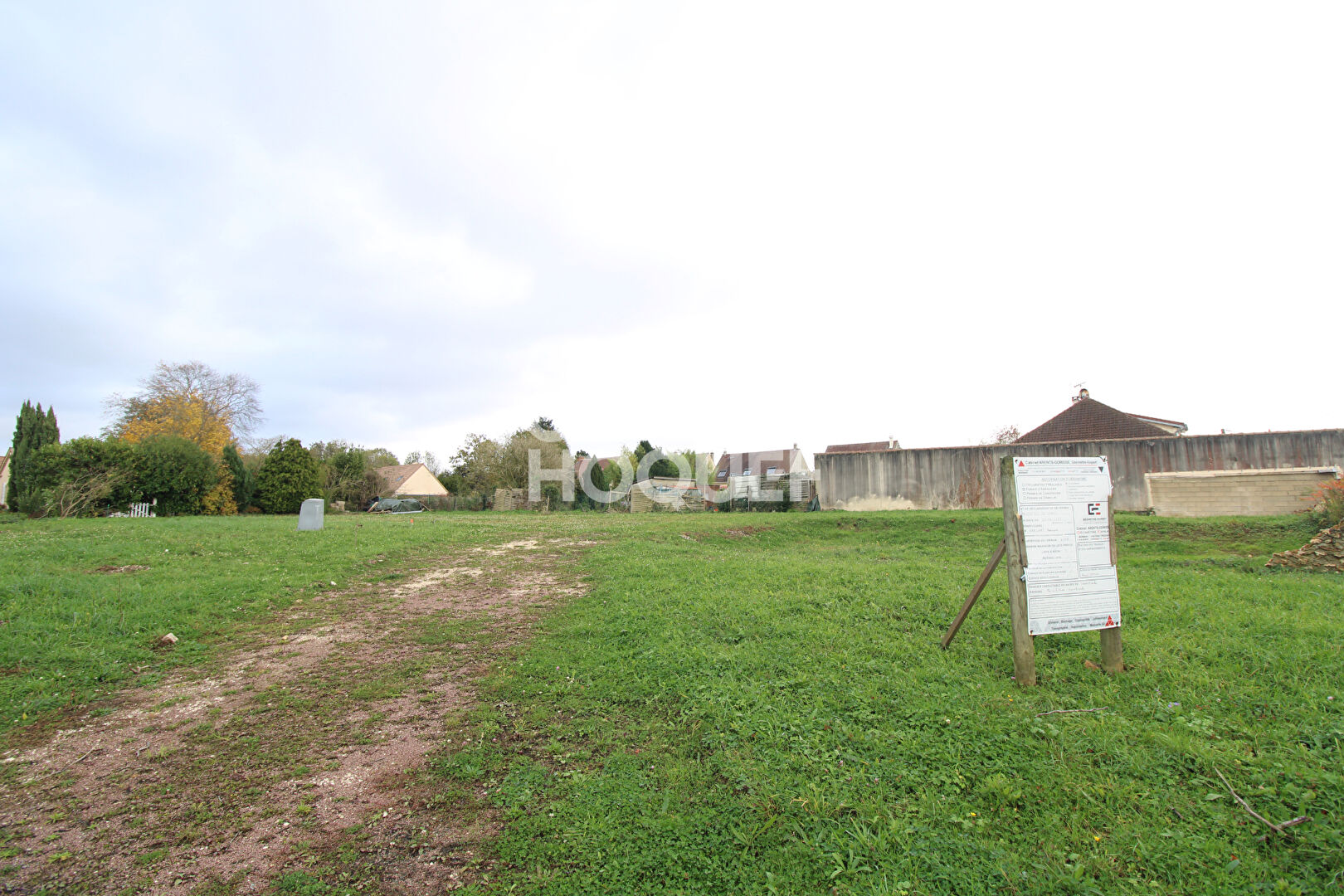 Terrain secteur Coubert 367 m2