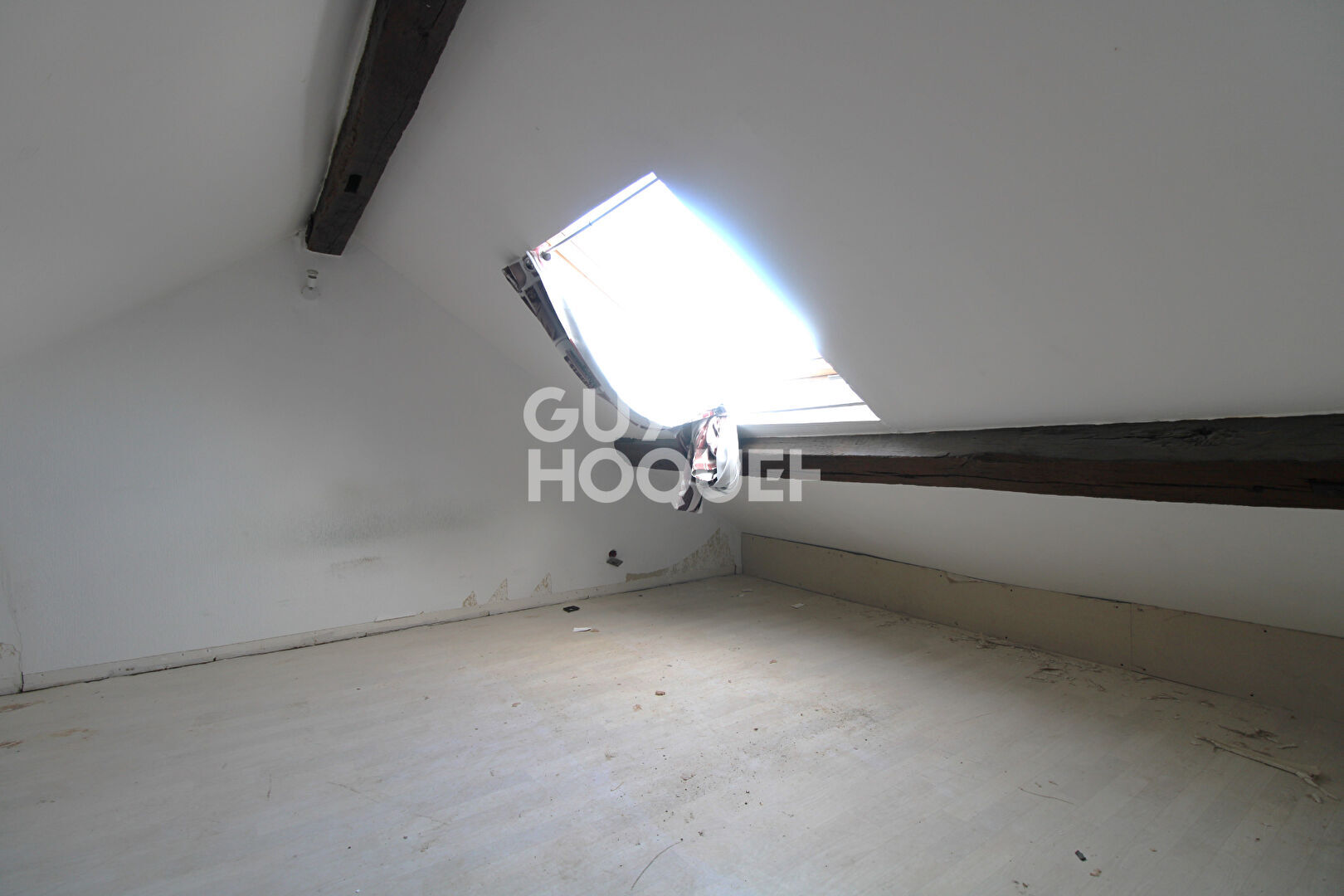 Appartement F2 duplex à rénover