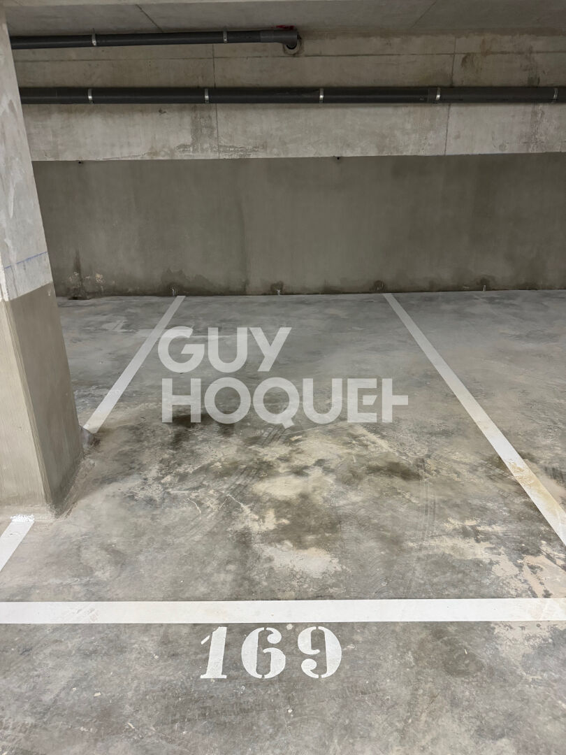 Parking / box Ozoir La Ferriere