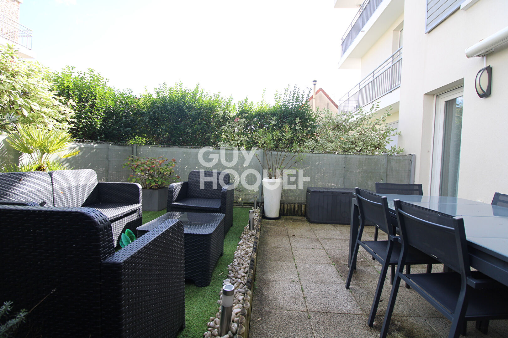 Magnifique F4 proche commerces