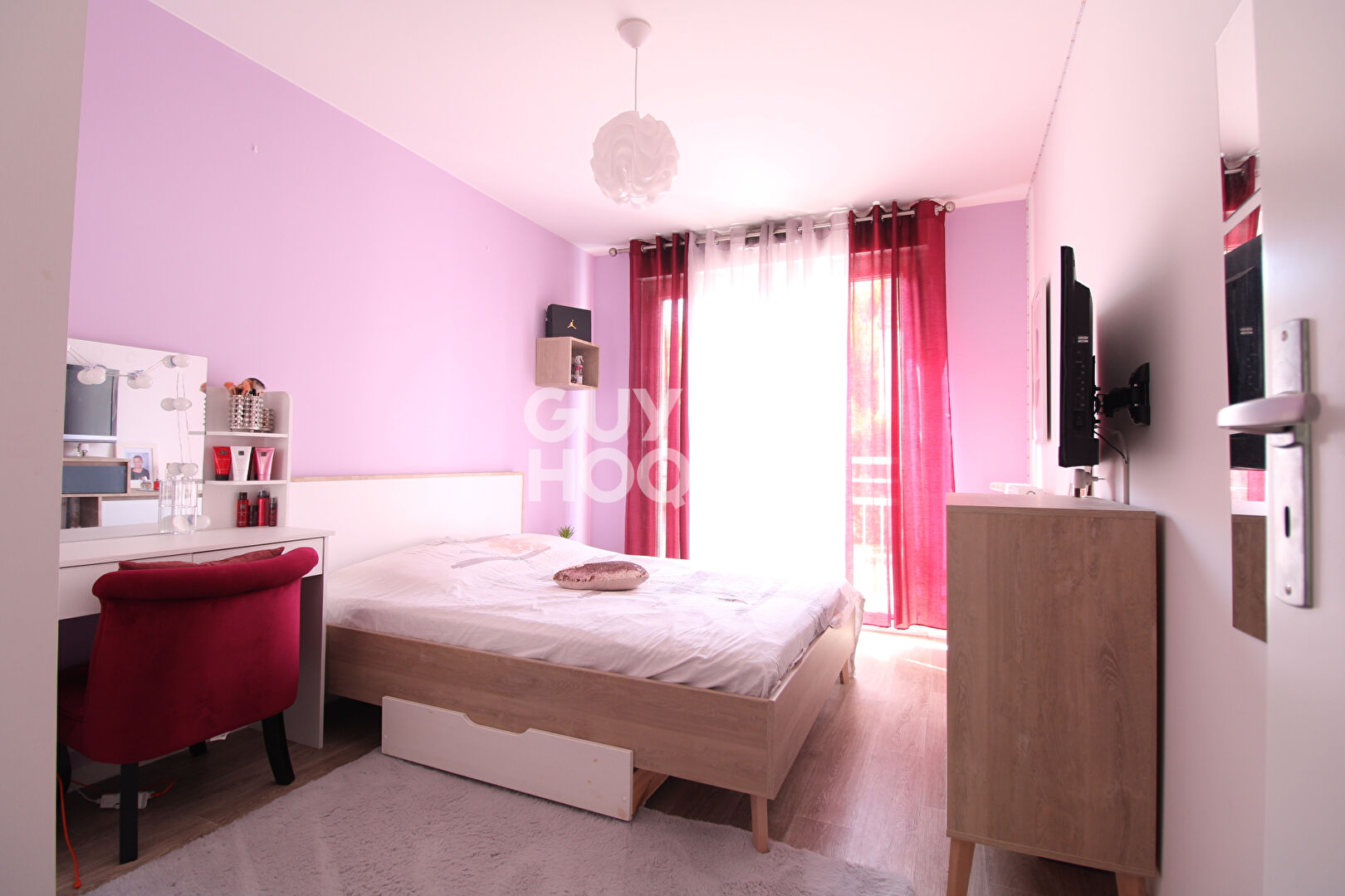 Magnifique F4 proche commerces