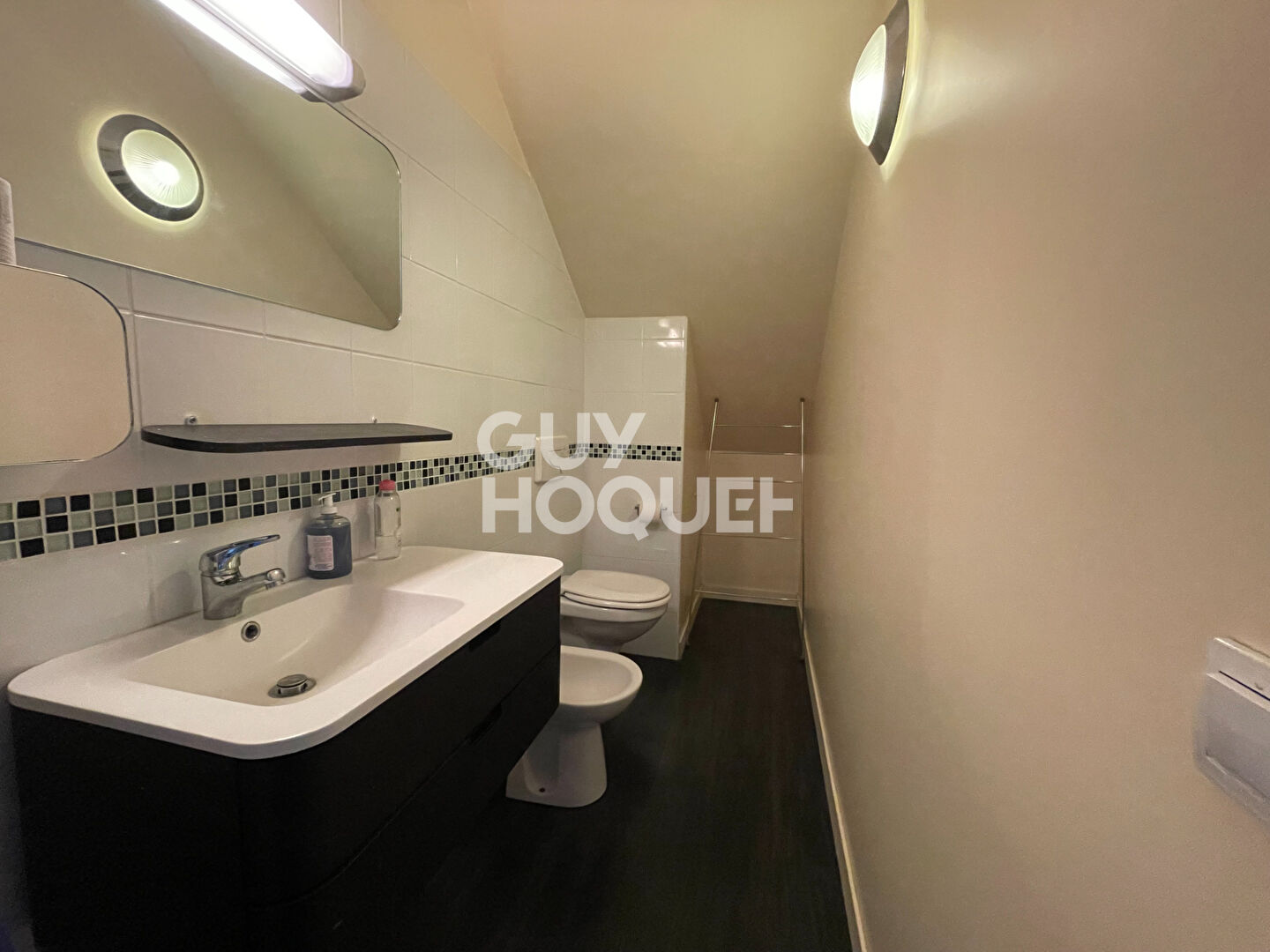 DUPLEX CENTRE VILLE OZOIR