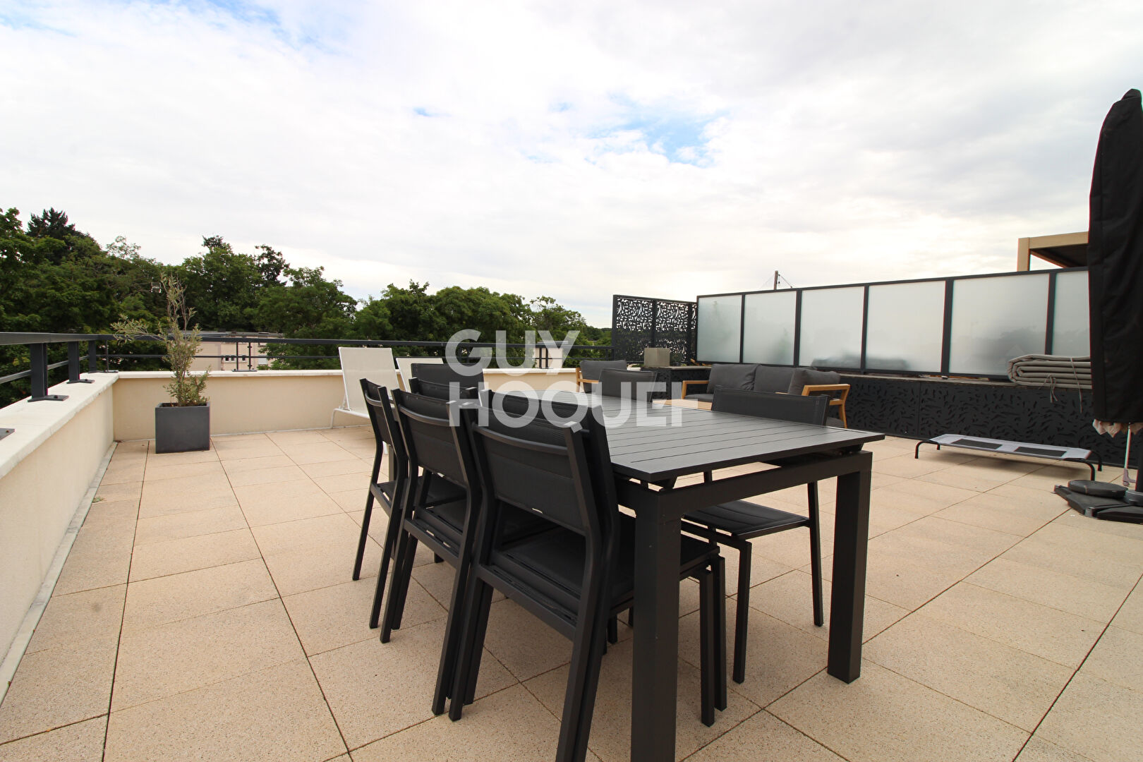Superbe F4 avec grande terrasse DAMMARIE LES LYS