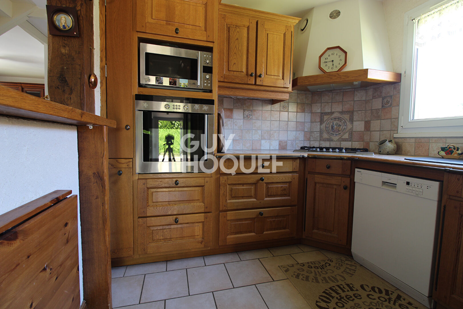 À VENDRE  Charmante maison avec dépendance à Verneuil-l'Étang