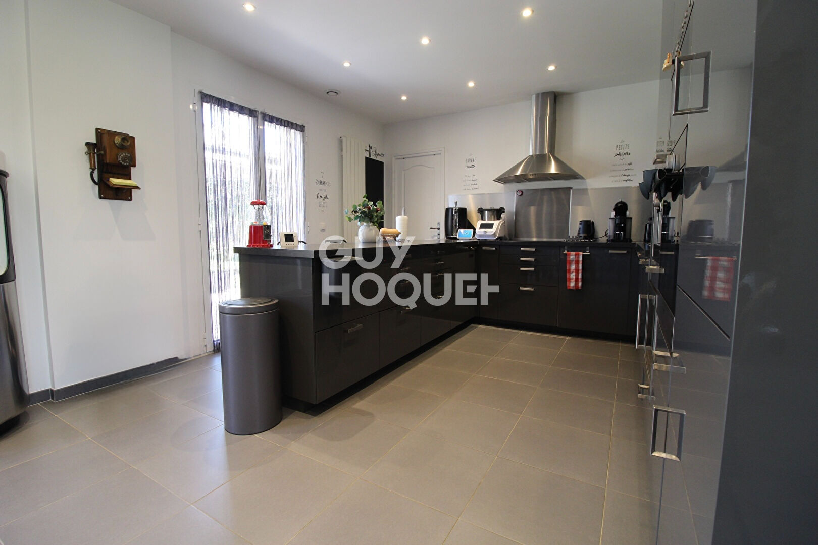 À VENDRE - Maison familiale récente